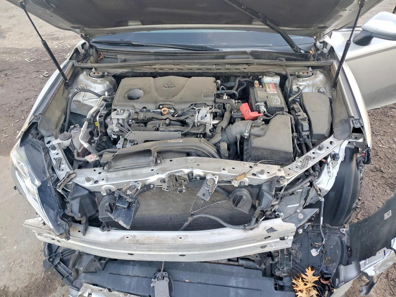 2019 TOYOTA CAMRY L photo 21
