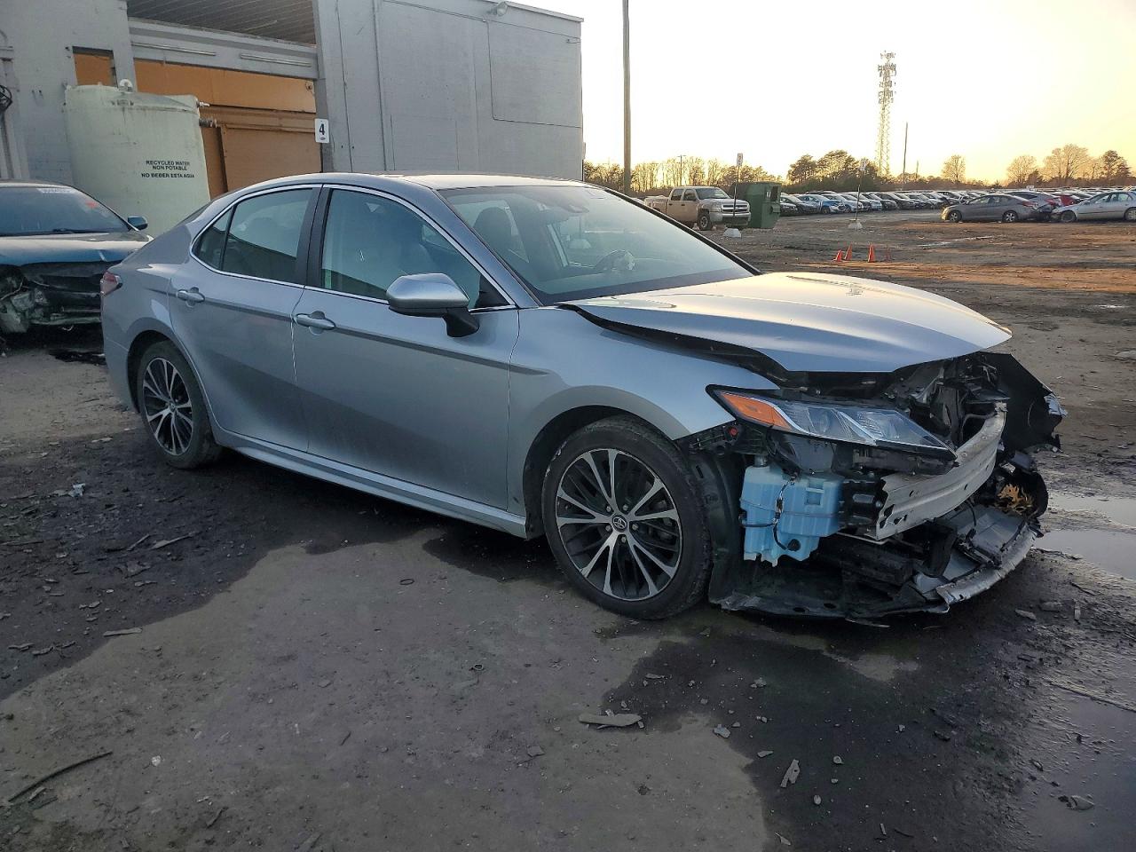 2019 TOYOTA CAMRY L photo 7