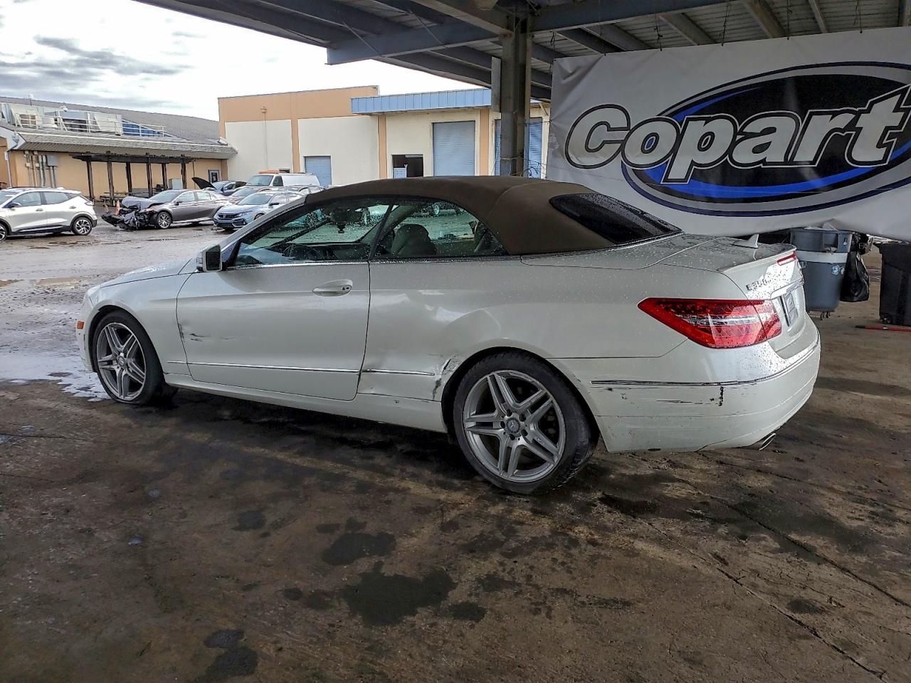 2011 MERCEDES-BENZ E 350 photo 2