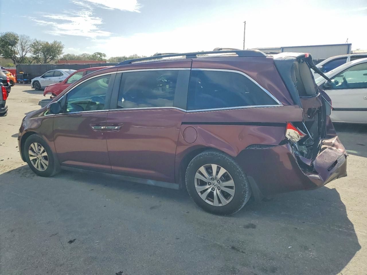 2016 HONDA ODYSSEY EXL photo 2