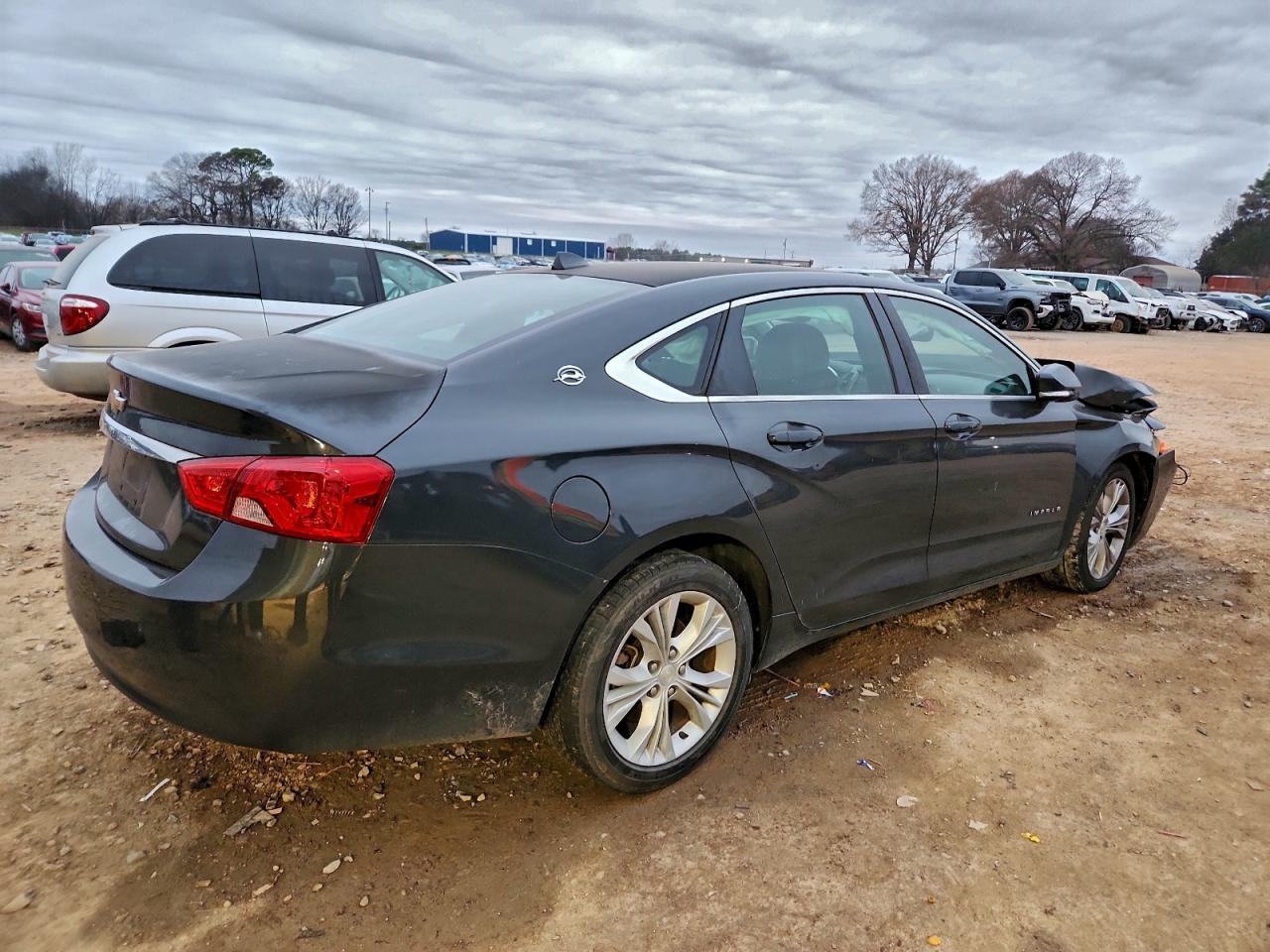 2014 CHEVROLET IMPALA LT photo 3