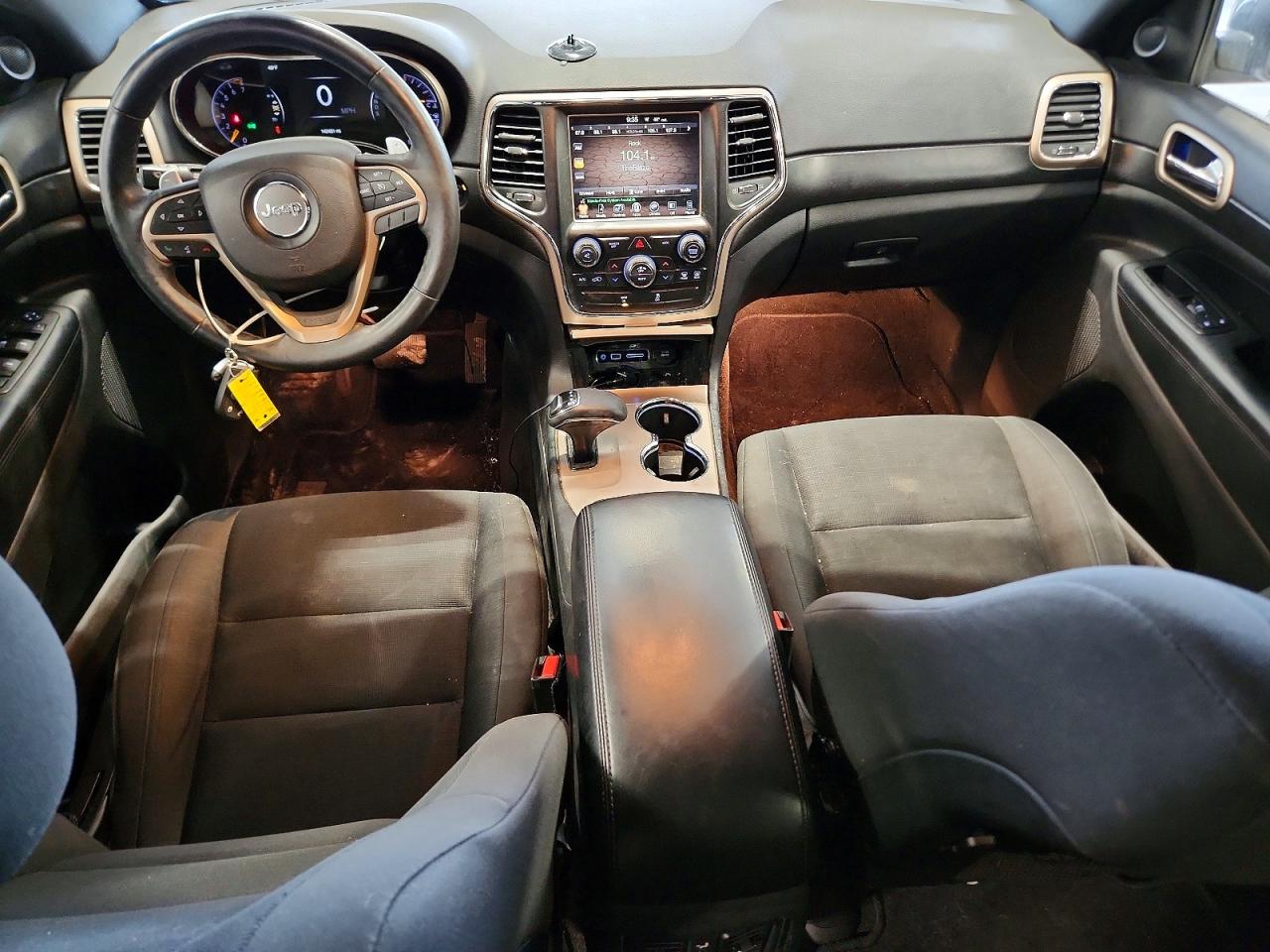 2015 JEEP GRAND CHEROKEE LAREDO photo 15