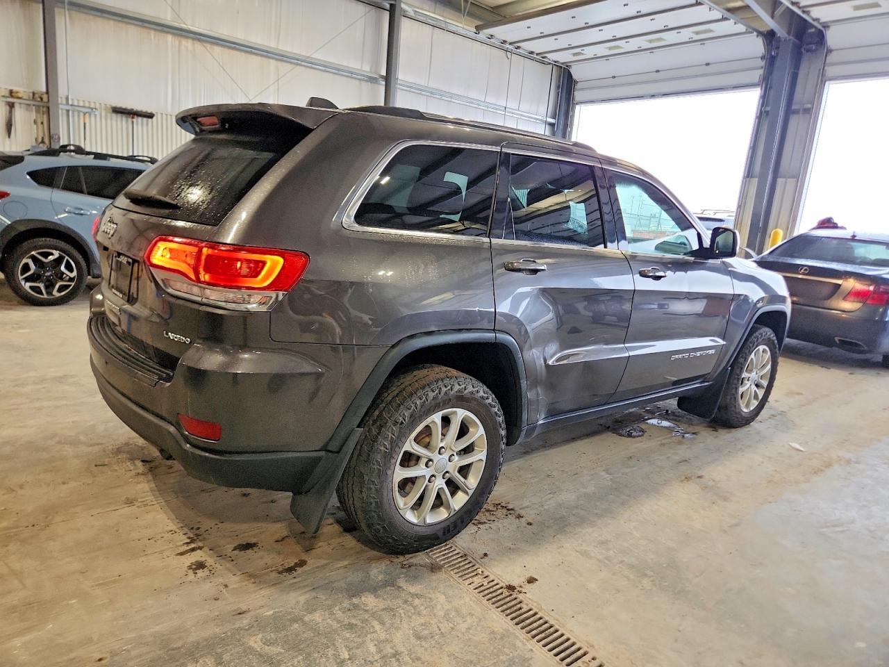 2015 JEEP GRAND CHEROKEE LAREDO photo 5