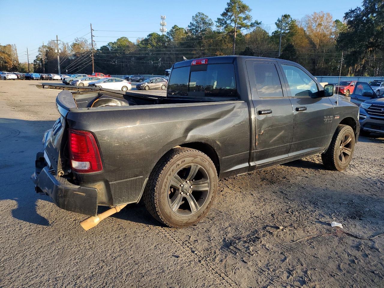 2018 RAM 1500 SPORT photo 5