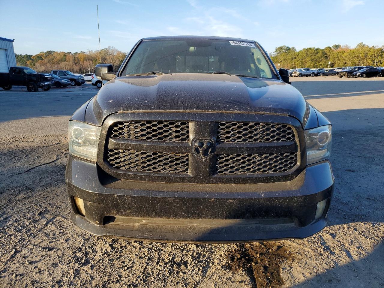 2018 RAM 1500 SPORT photo 9