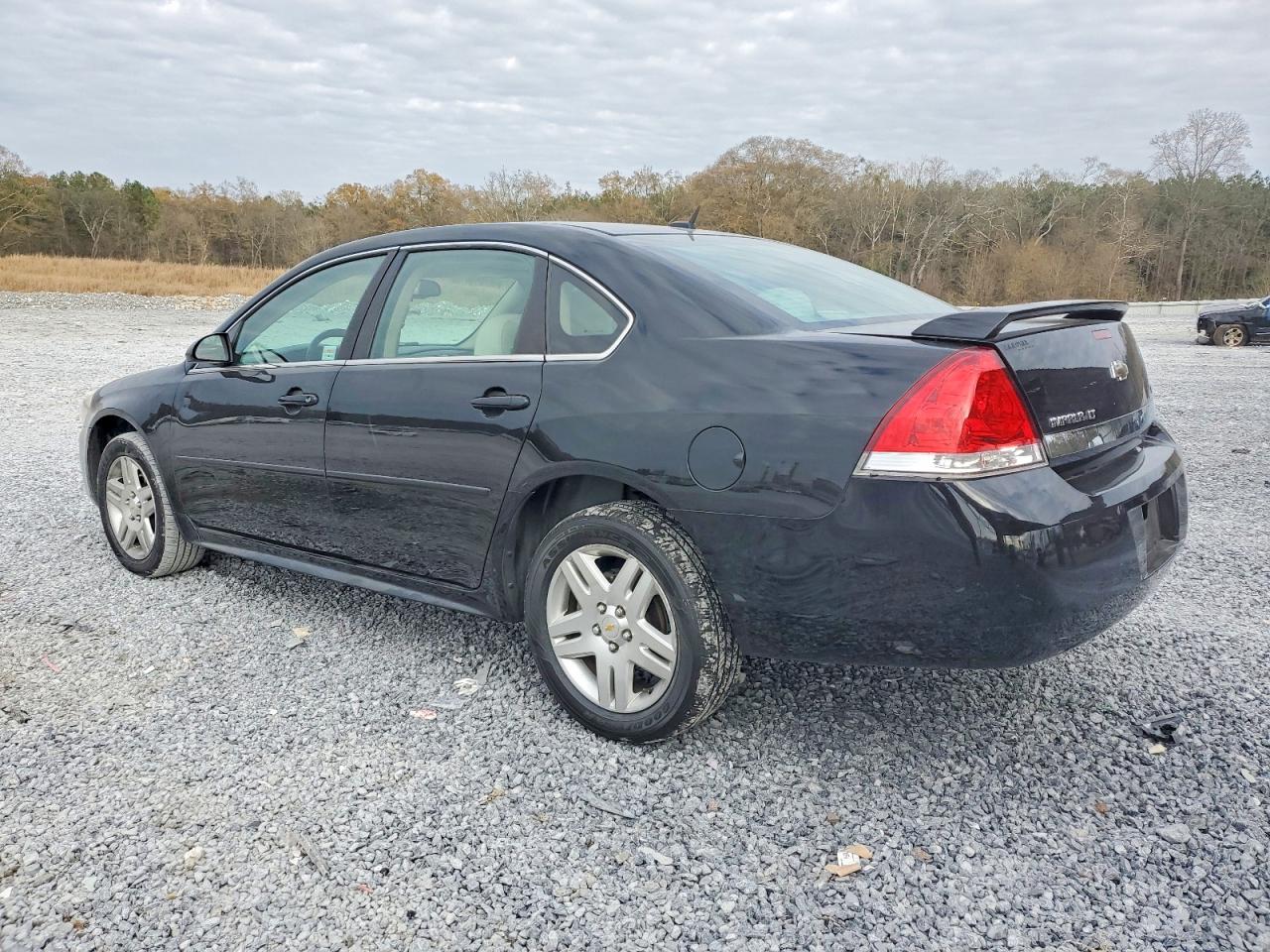 2011 CHEVROLET IMPALA LT photo 3