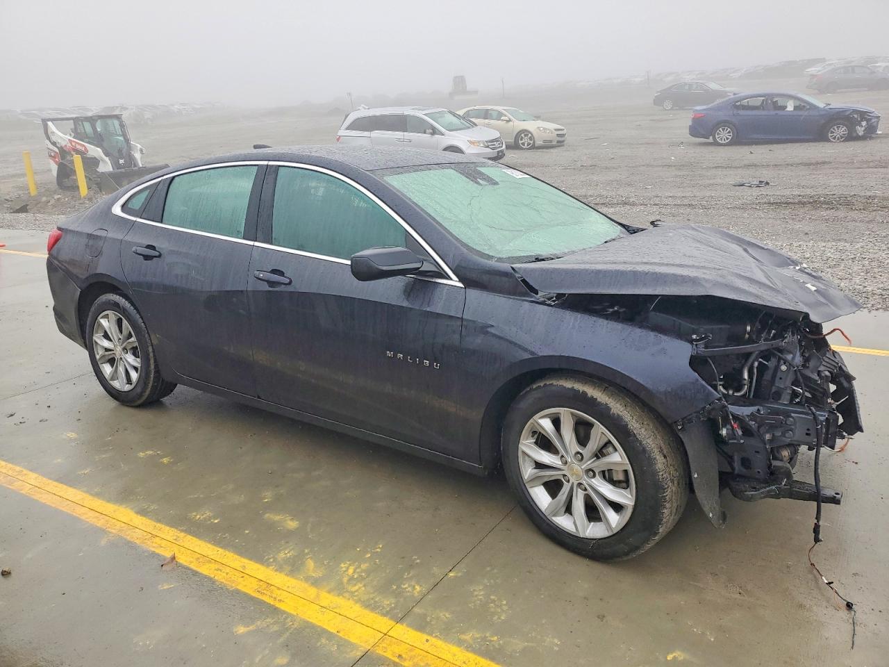2023 CHEVROLET MALIBU LT photo 4