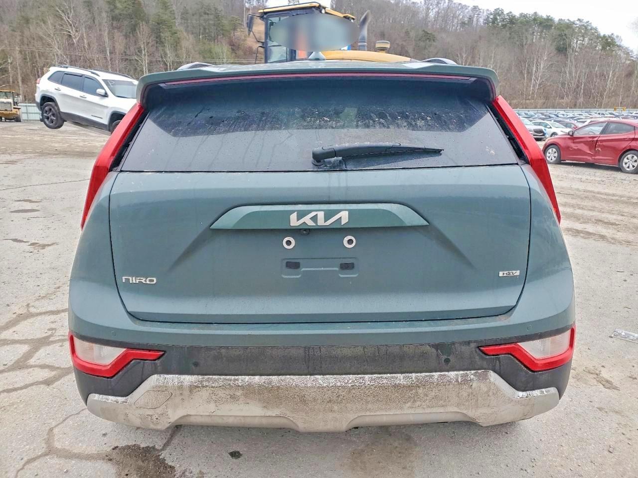 2025 KIA NIRO EX photo 6