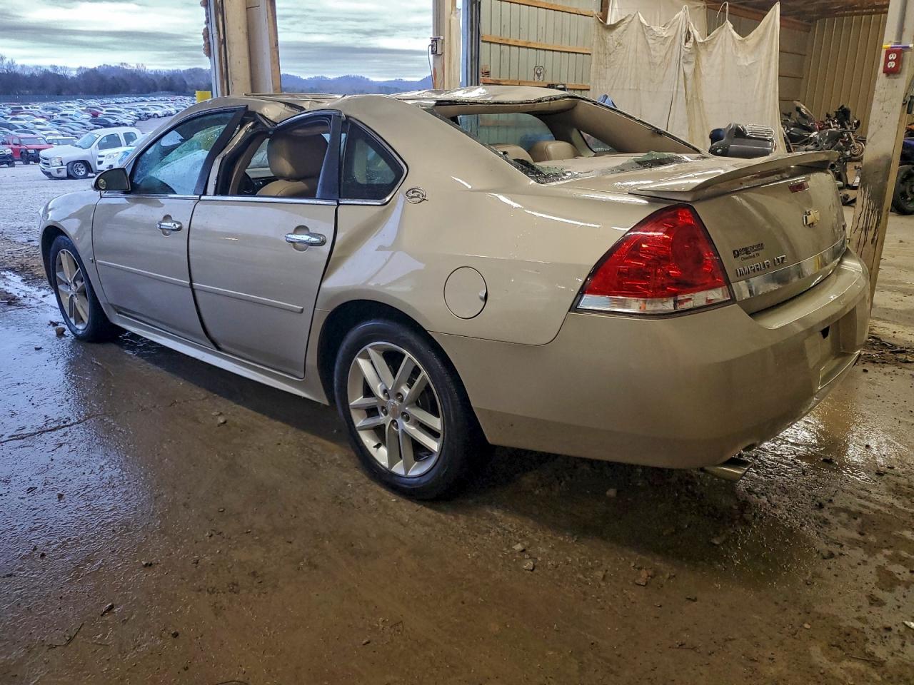 2009 CHEVROLET IMPALA LTZ photo 2
