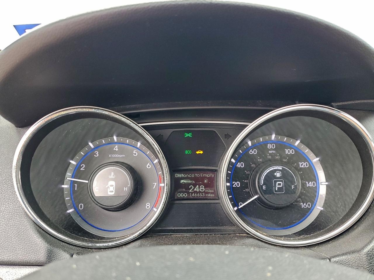 2014 HYUNDAI SONATA GLS photo 9