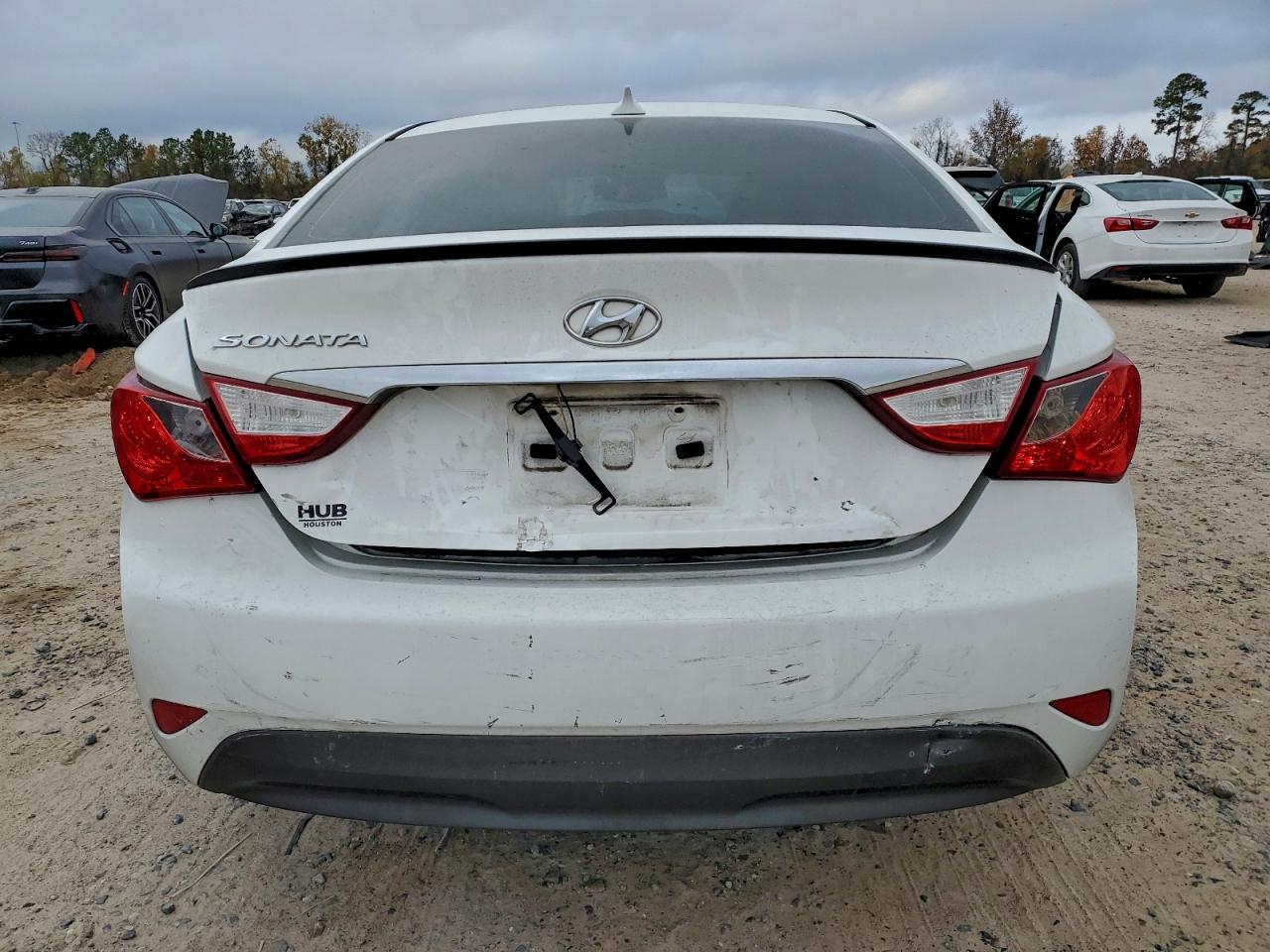 2014 HYUNDAI SONATA GLS photo 6