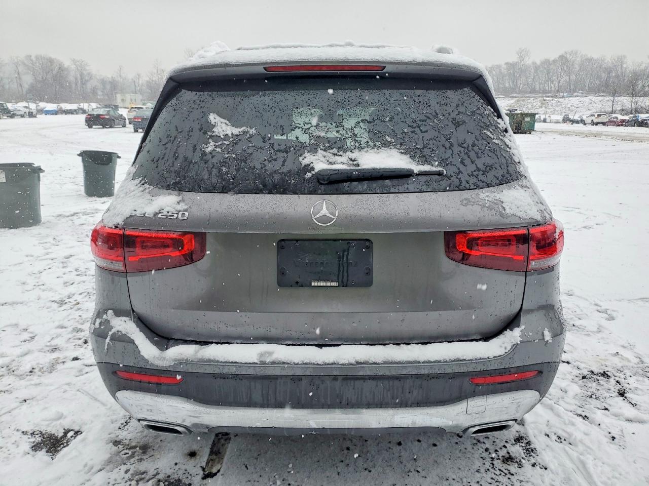 2021 MERCEDES-BENZ GLB 250 photo 6