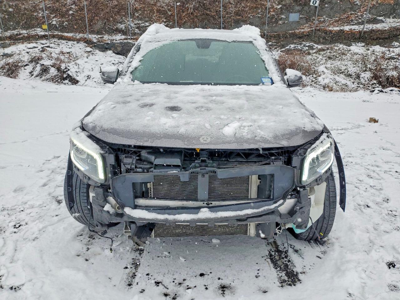 2021 MERCEDES-BENZ GLB 250 photo 5