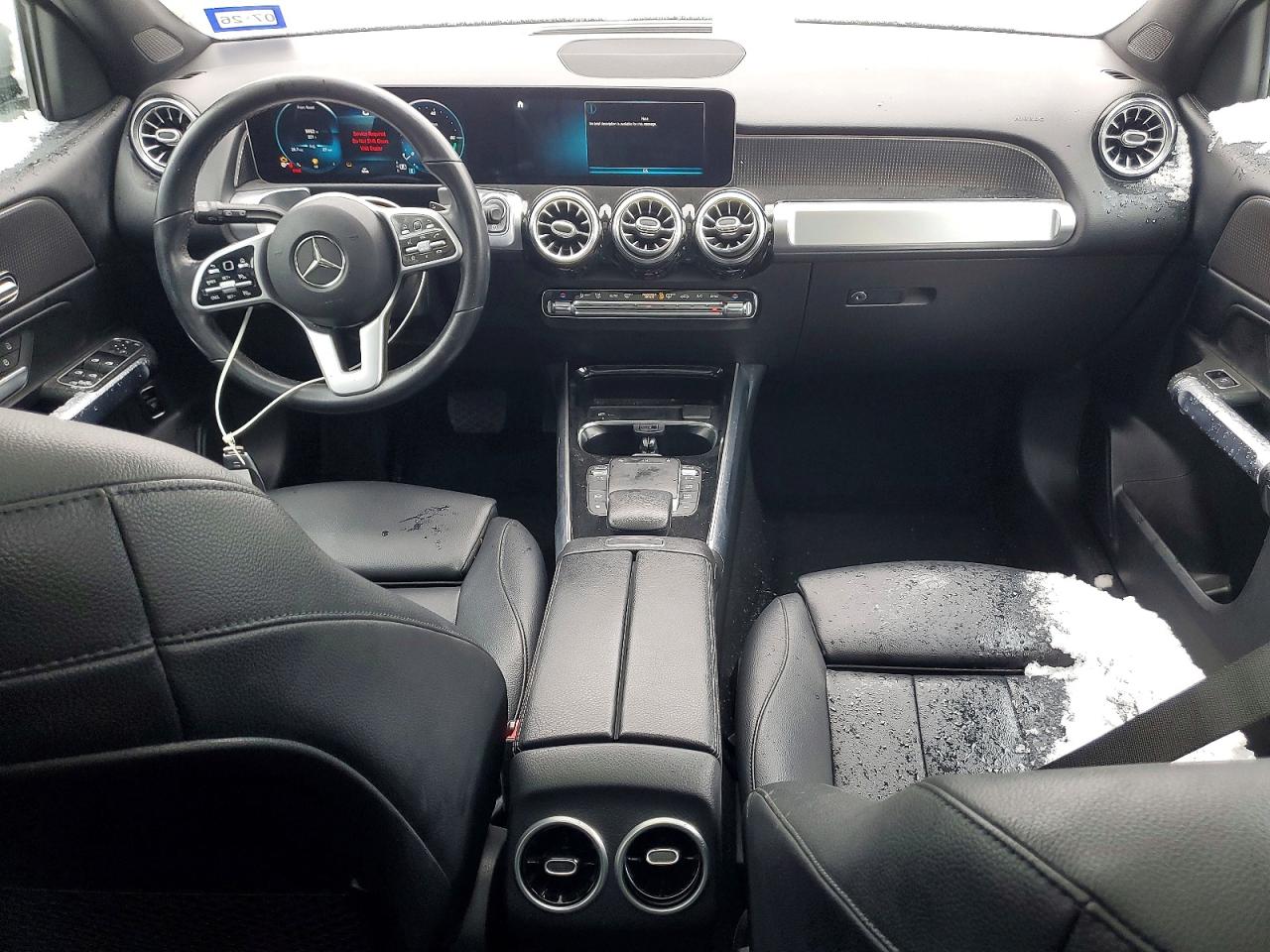 2021 MERCEDES-BENZ GLB 250 photo 8
