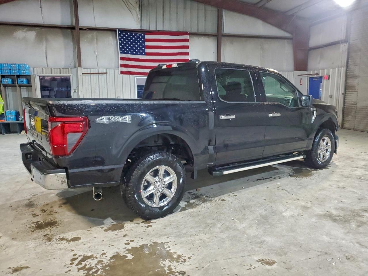 2025 FORD F150 XLT photo 3