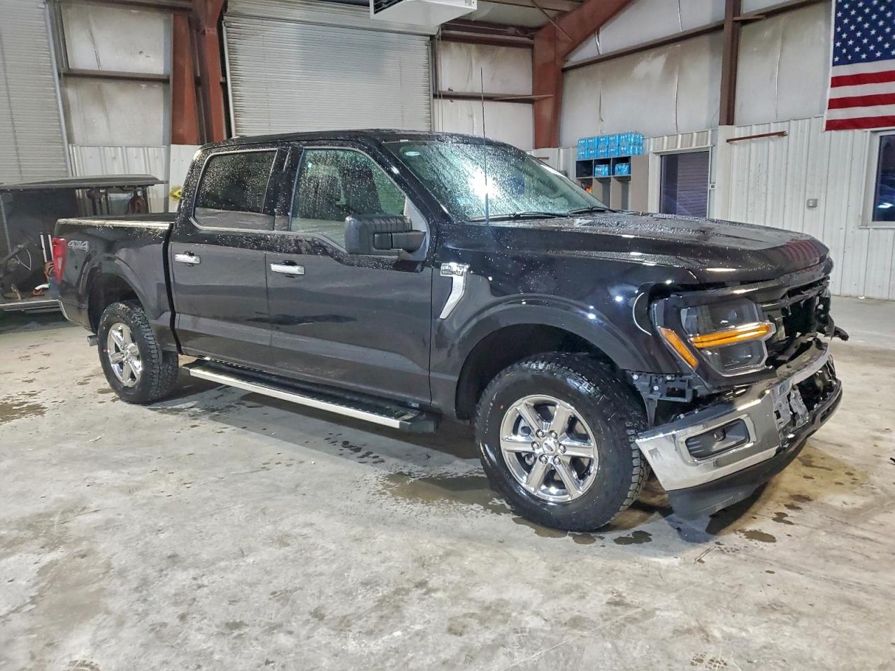 2025 FORD F150 XLT photo 4
