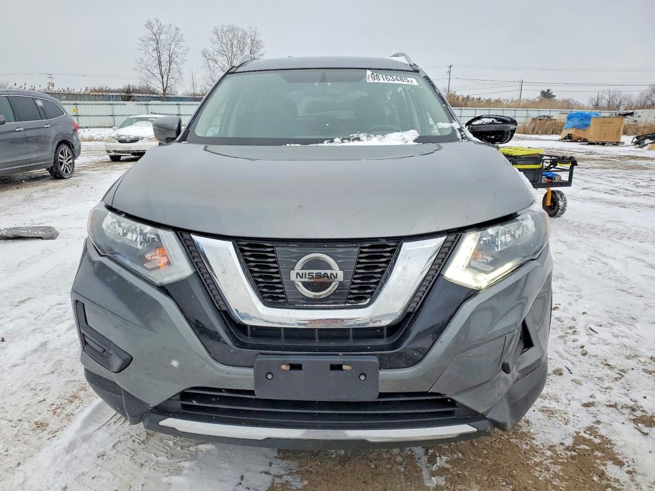 2017 NISSAN ROGUE SV photo 5