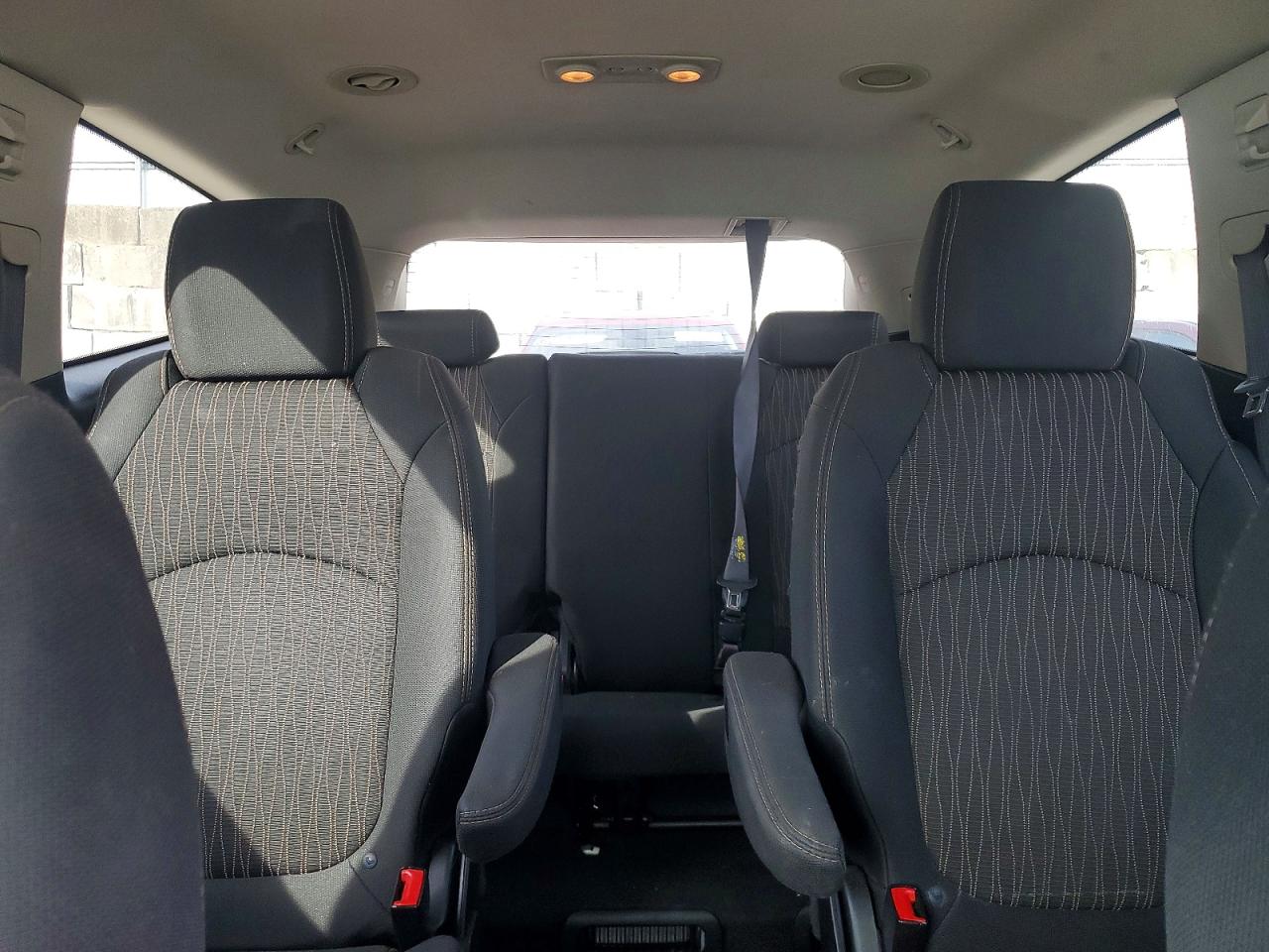 2014 CHEVROLET TRAVERSE LT photo 10