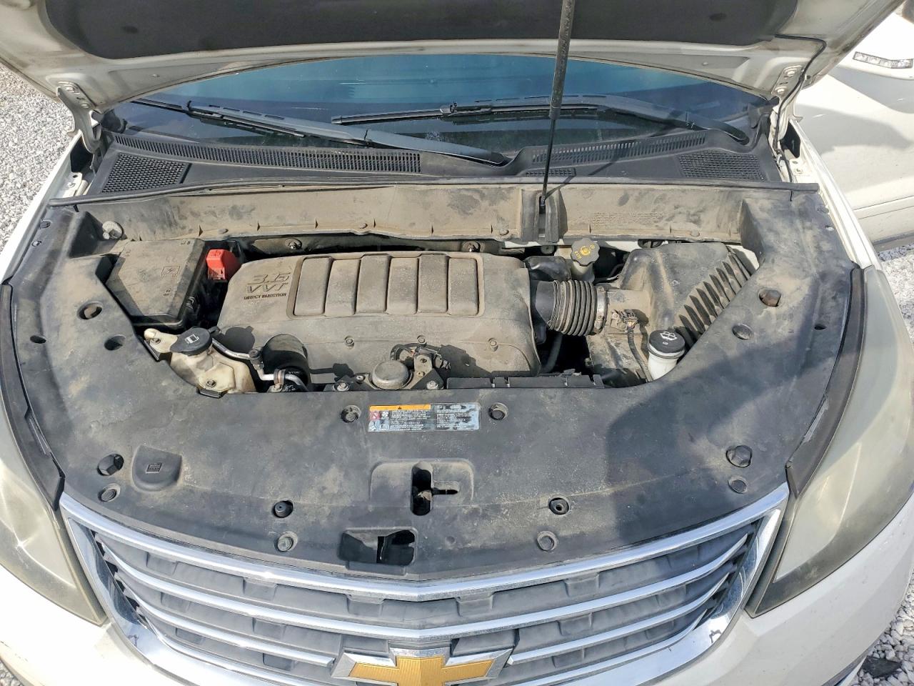 2014 CHEVROLET TRAVERSE LT photo 12