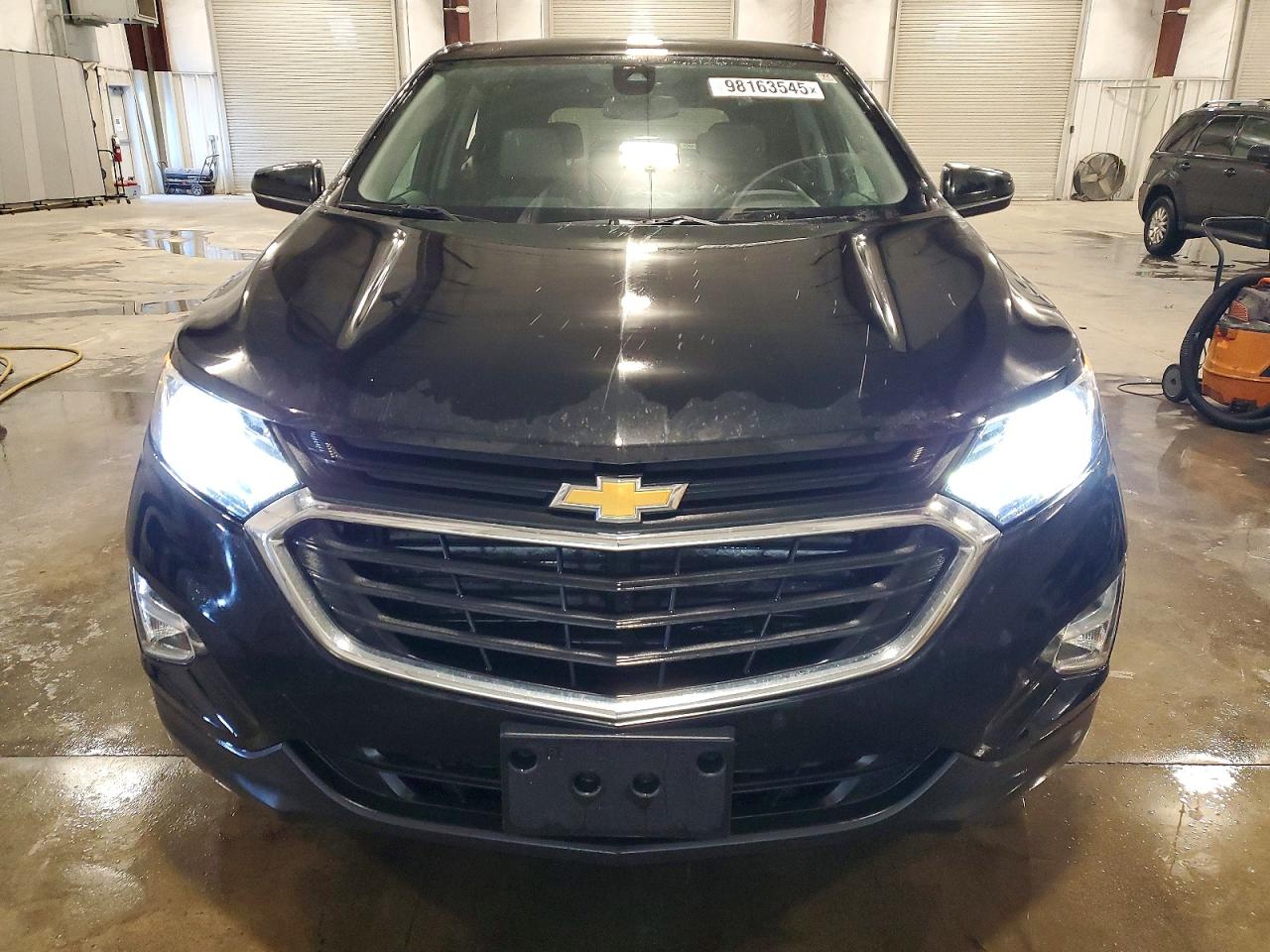 2020 CHEVROLET EQUINOX LT photo 5