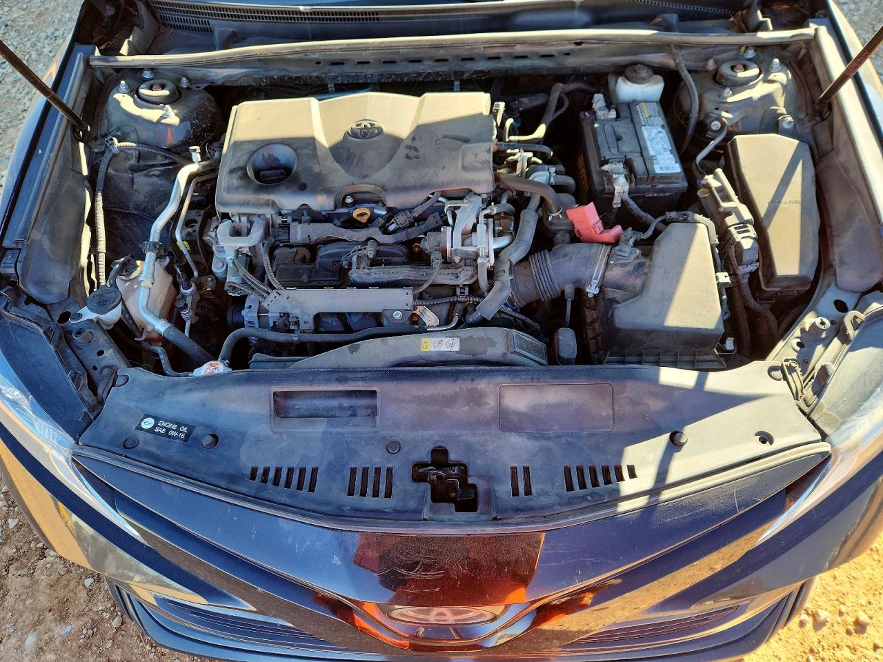 2020 TOYOTA CAMRY LE photo 11