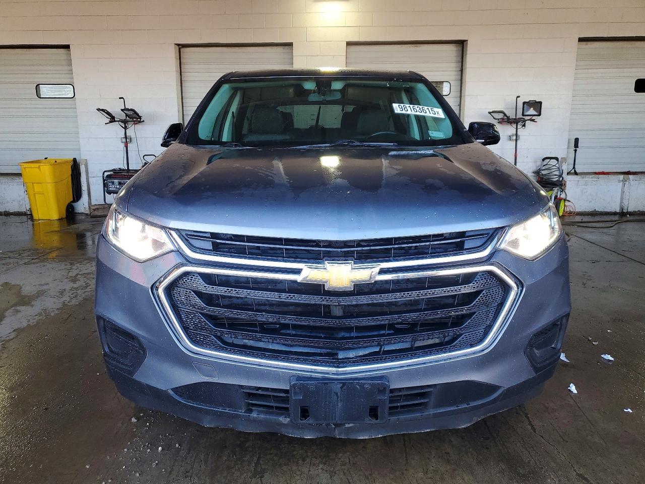2019 CHEVROLET TRAVERSE LS photo 5
