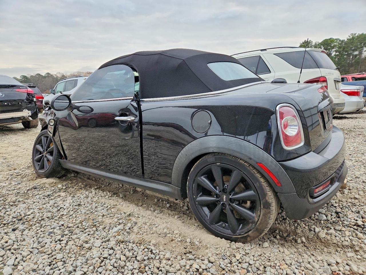 2012 MINI COOPER ROADSTER S photo 2