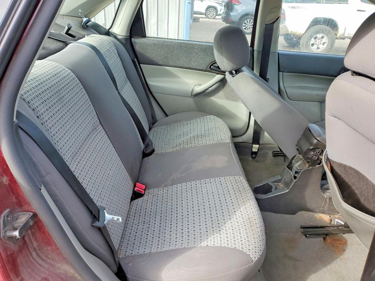 2006 FORD FOCUS ZX4 photo 10
