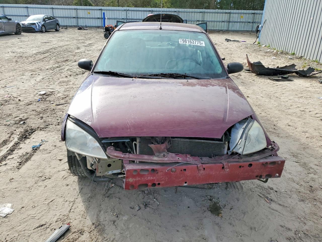 2006 FORD FOCUS ZX4 photo 5