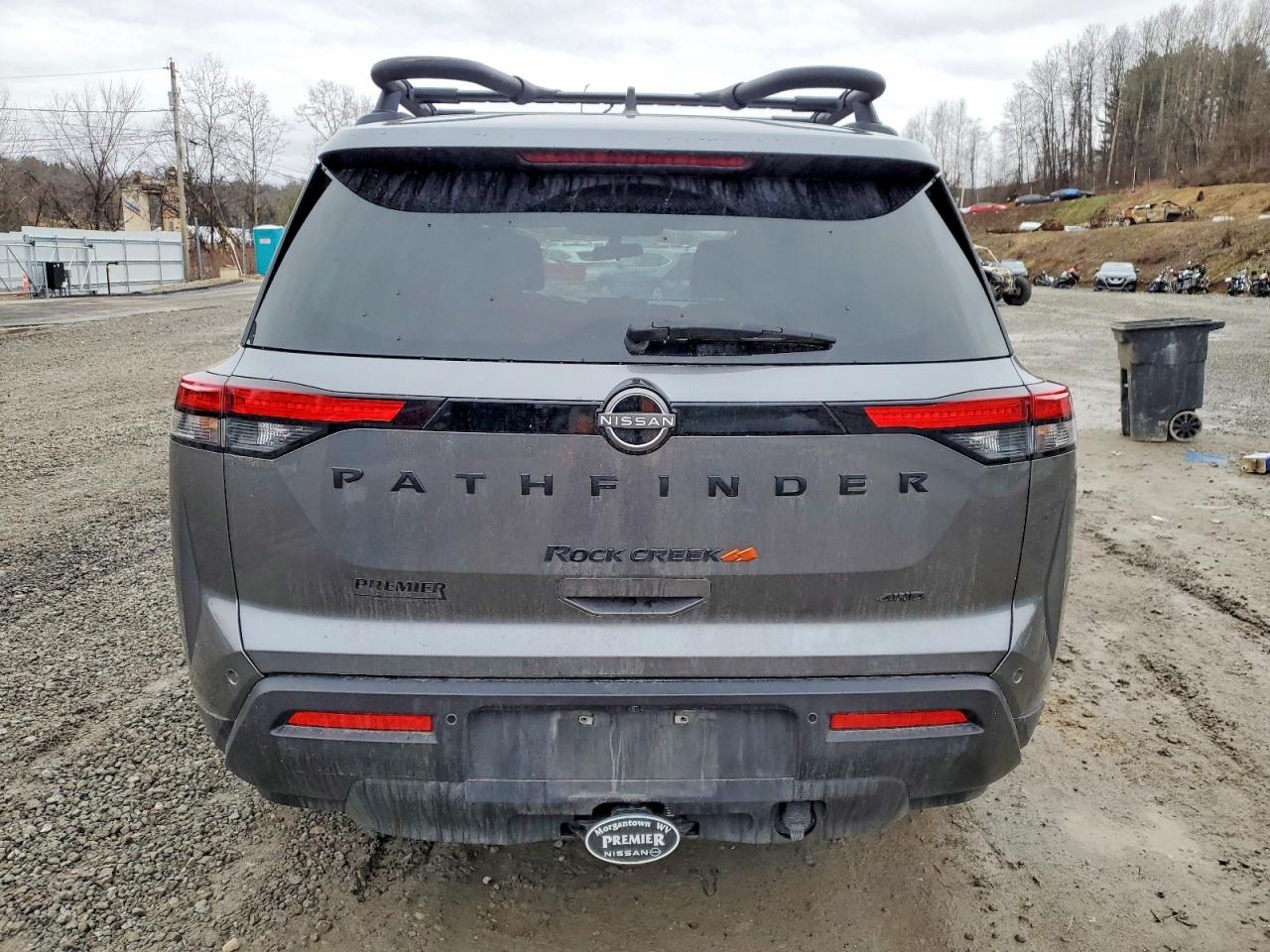 2023 NISSAN PATHFINDER SV photo 11