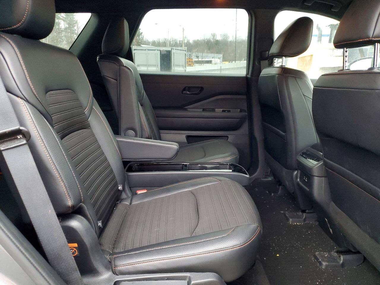 2023 NISSAN PATHFINDER SV photo 21