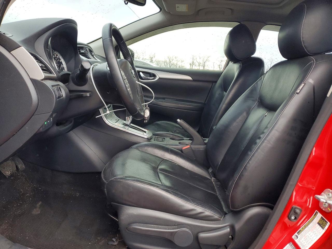 2015 NISSAN SENTRA S photo 13
