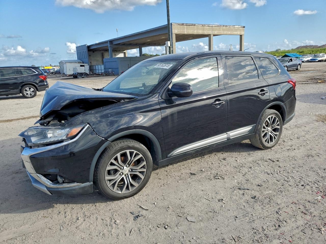 2016 MITSUBISHI OUTLANDER