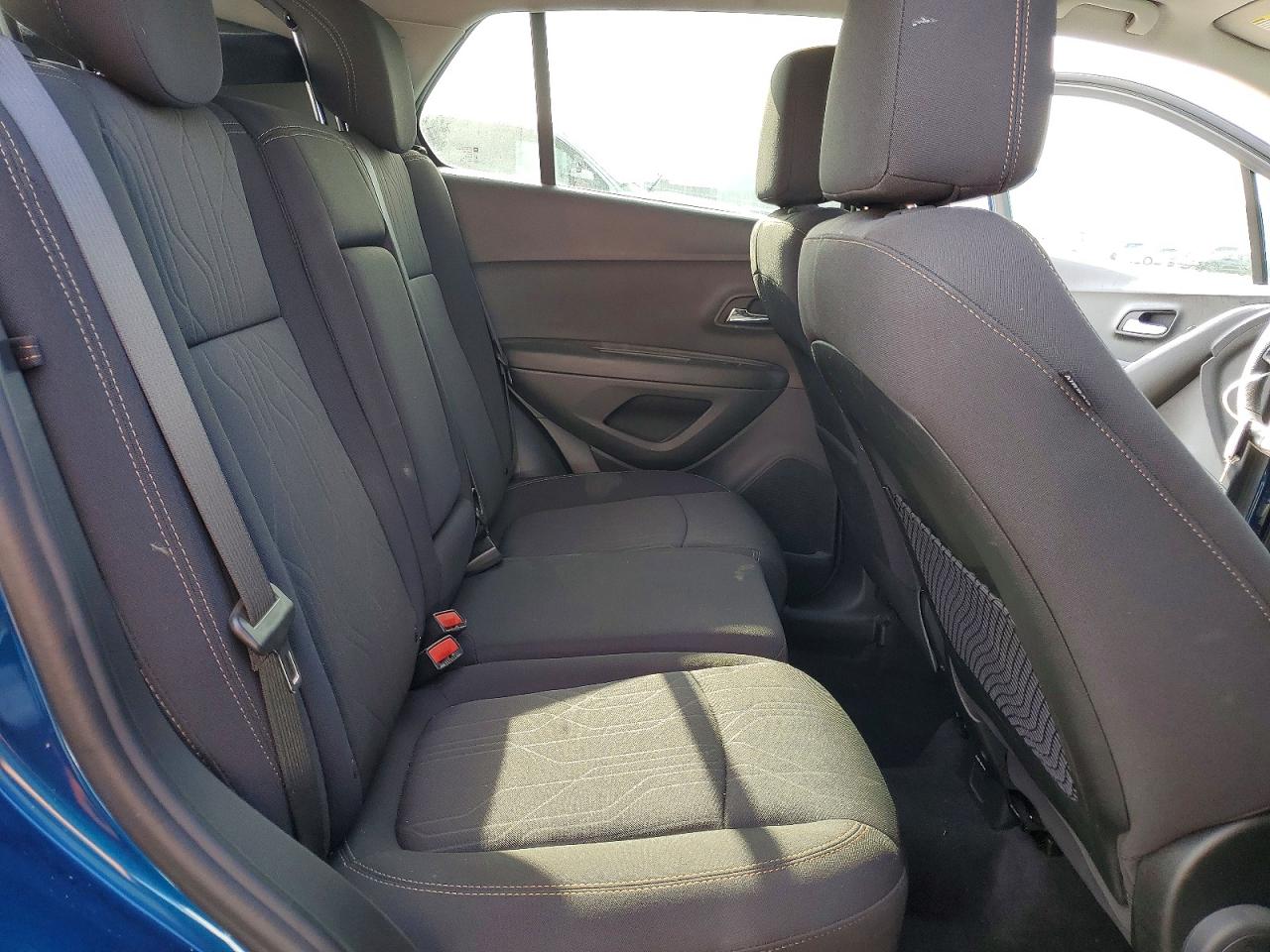 2019 CHEVROLET TRAX 1LT photo 10