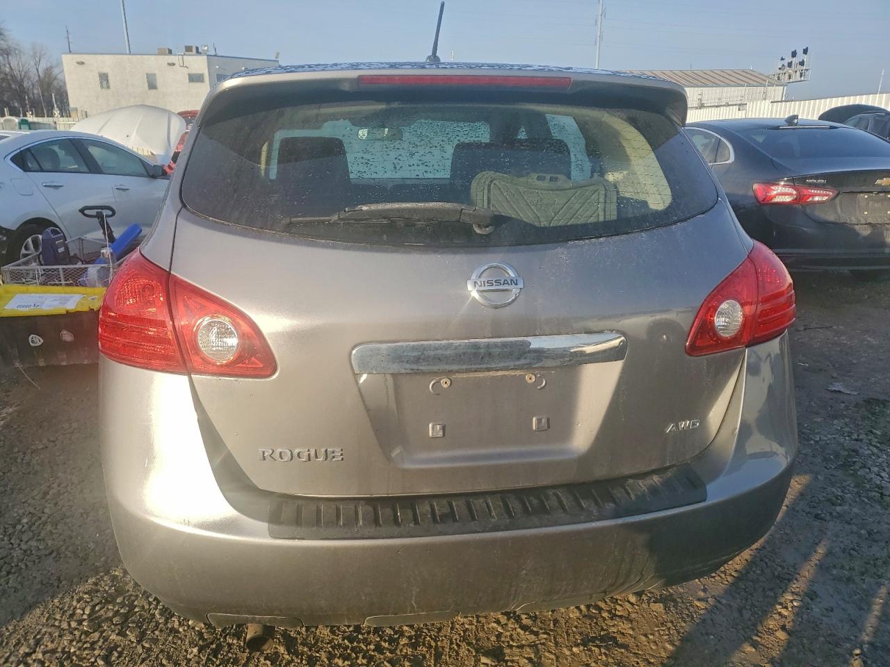 2013 NISSAN ROGUE S photo 6