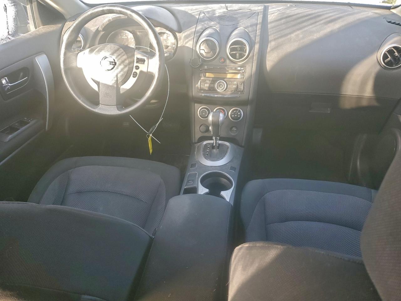 2013 NISSAN ROGUE S photo 8