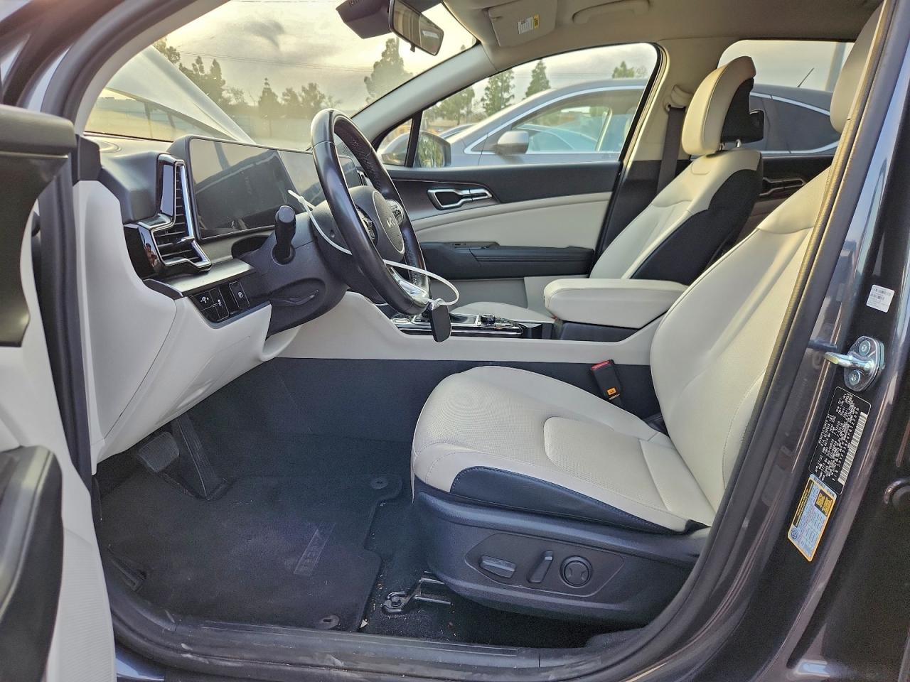 2023 KIA SPORTAGE EX photo 7