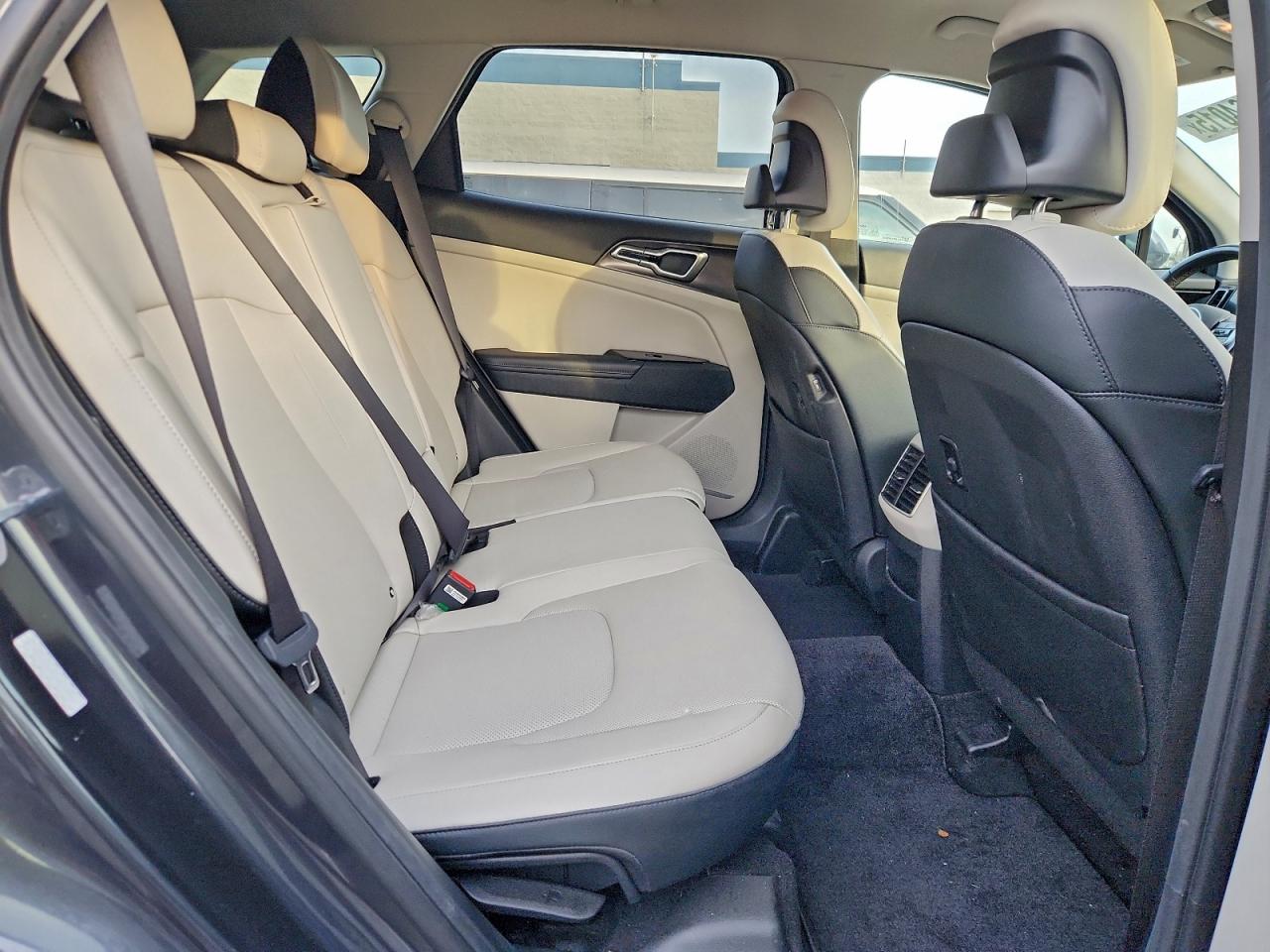 2023 KIA SPORTAGE EX photo 10