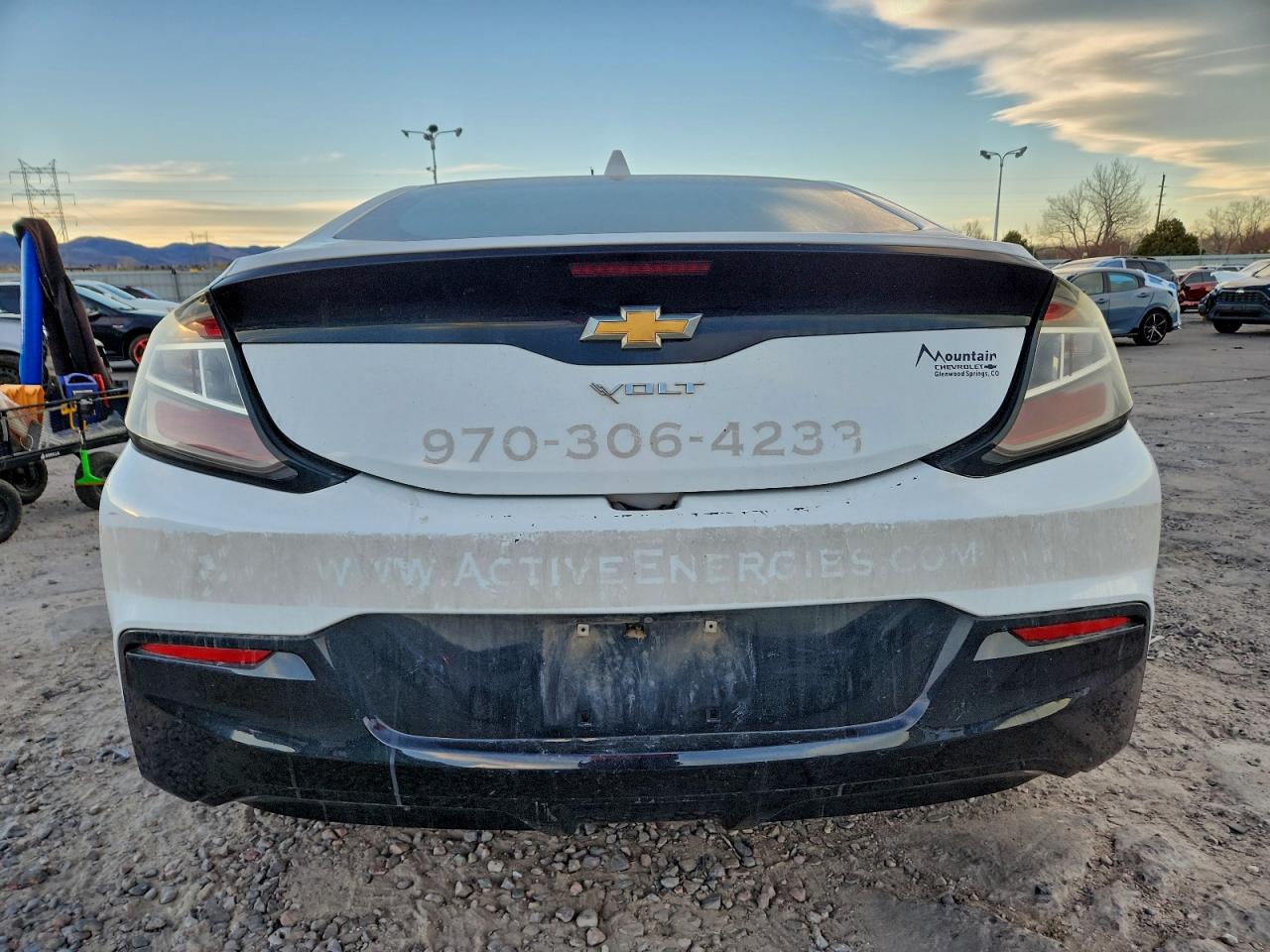 2017 CHEVROLET VOLT LT photo 6