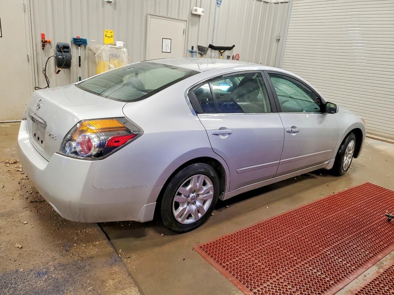 2012 NISSAN ALTIMA BASE photo 5