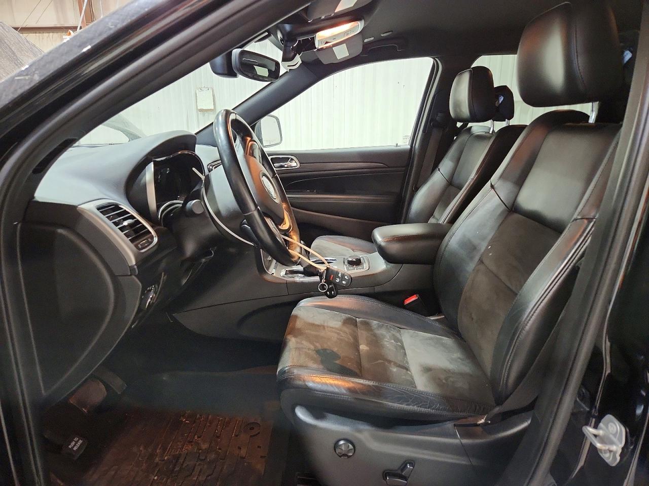 2020 JEEP GRAND CHEROKEE LAREDO photo 7