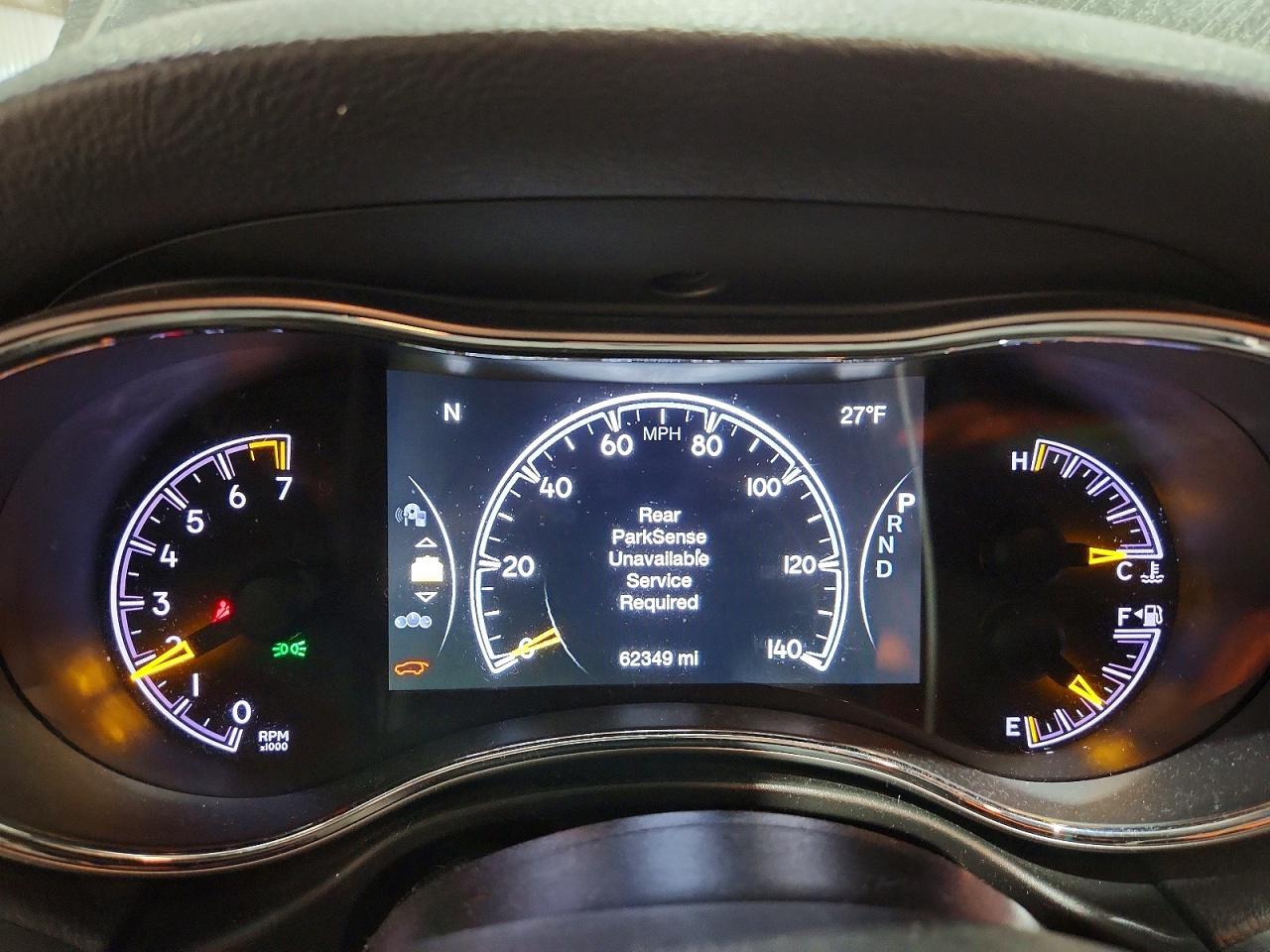 2020 JEEP GRAND CHEROKEE LAREDO photo 9
