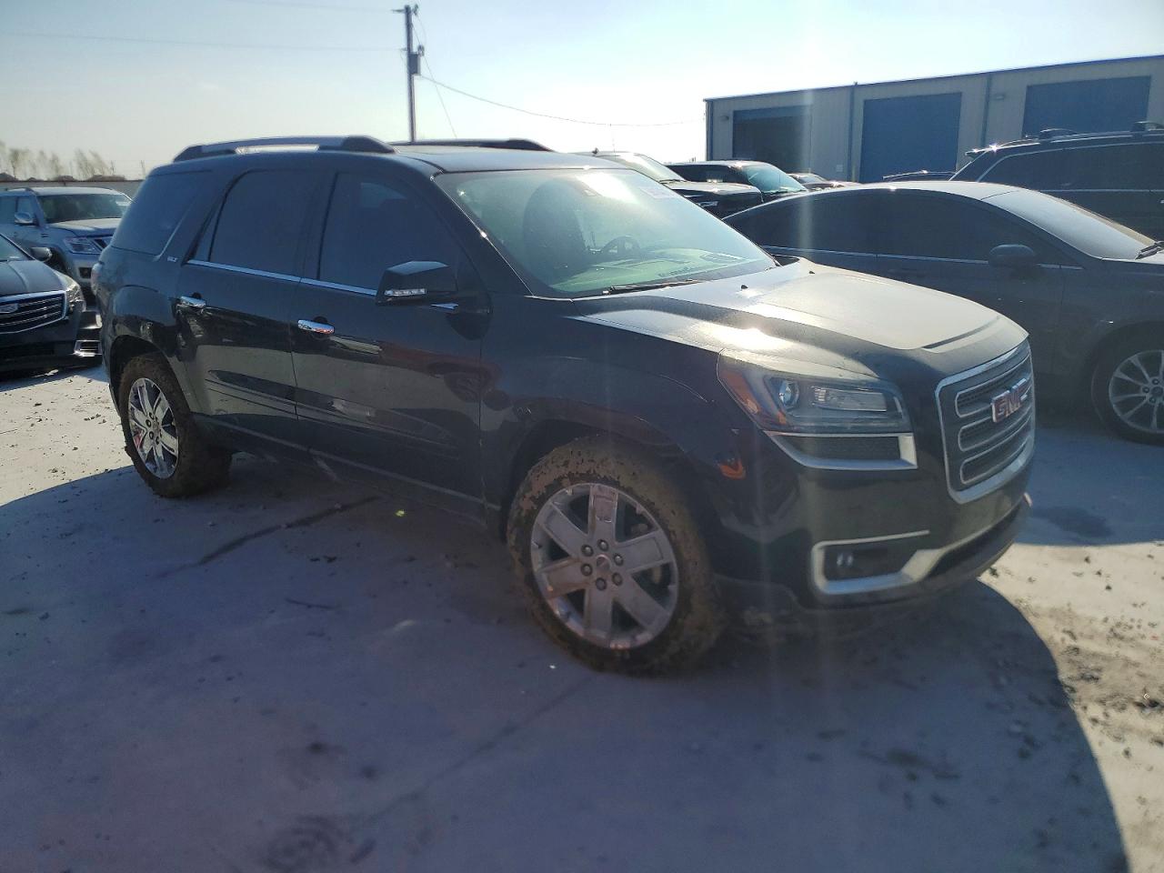 2017 GMC ACADIA LIMITED SLT-2 photo 4