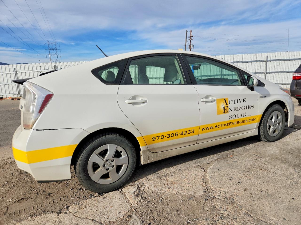2011 TOYOTA PRIUS photo 3