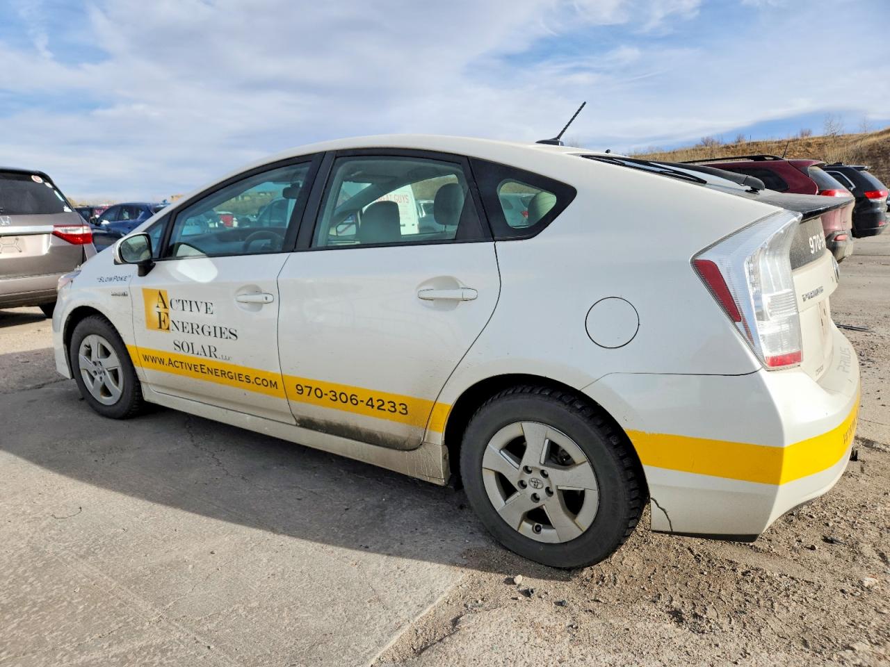 2011 TOYOTA PRIUS photo 2