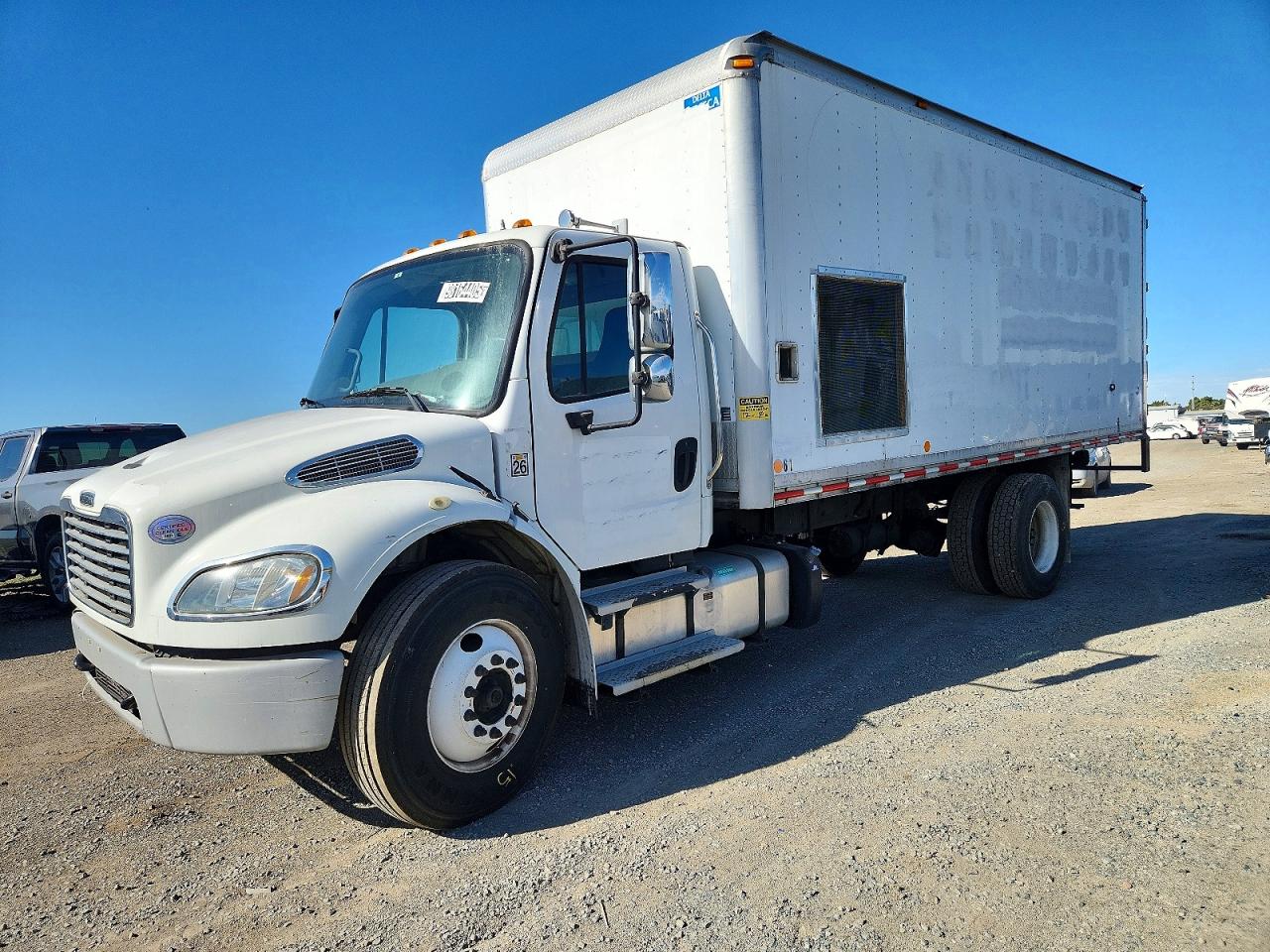 2013 FREIGHTLINER M2