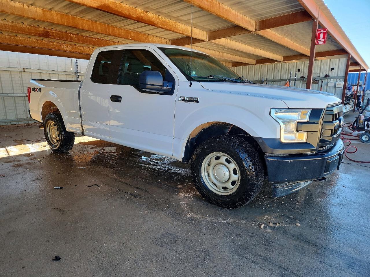 2017 FORD F150 SUPER CAB photo 4