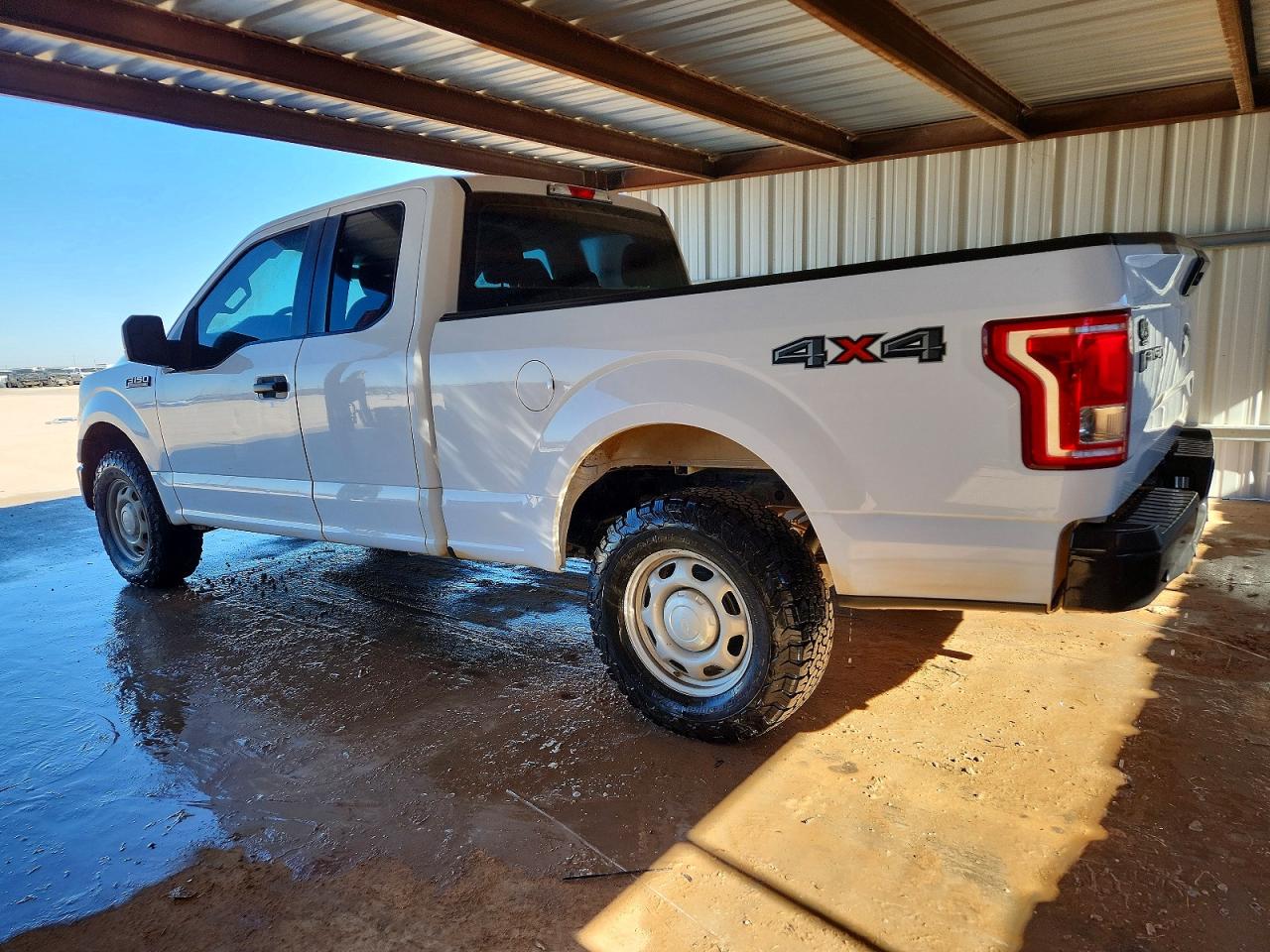 2017 FORD F150 SUPER CAB photo 2