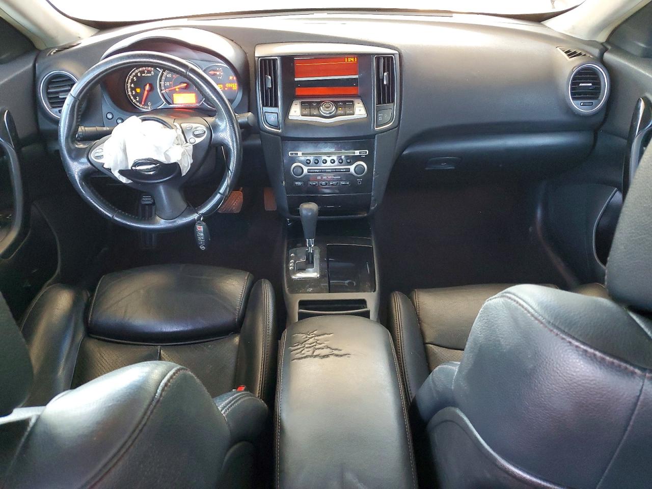 2010 NISSAN MAXIMA S photo 15