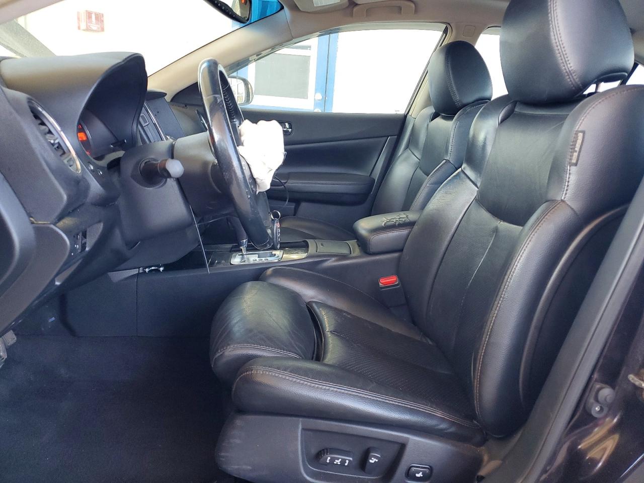 2010 NISSAN MAXIMA S photo 13